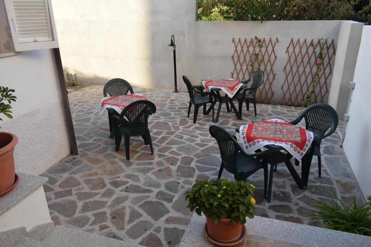 A Casa Di Zia Bed & Breakfast Oschiri Exterior photo
