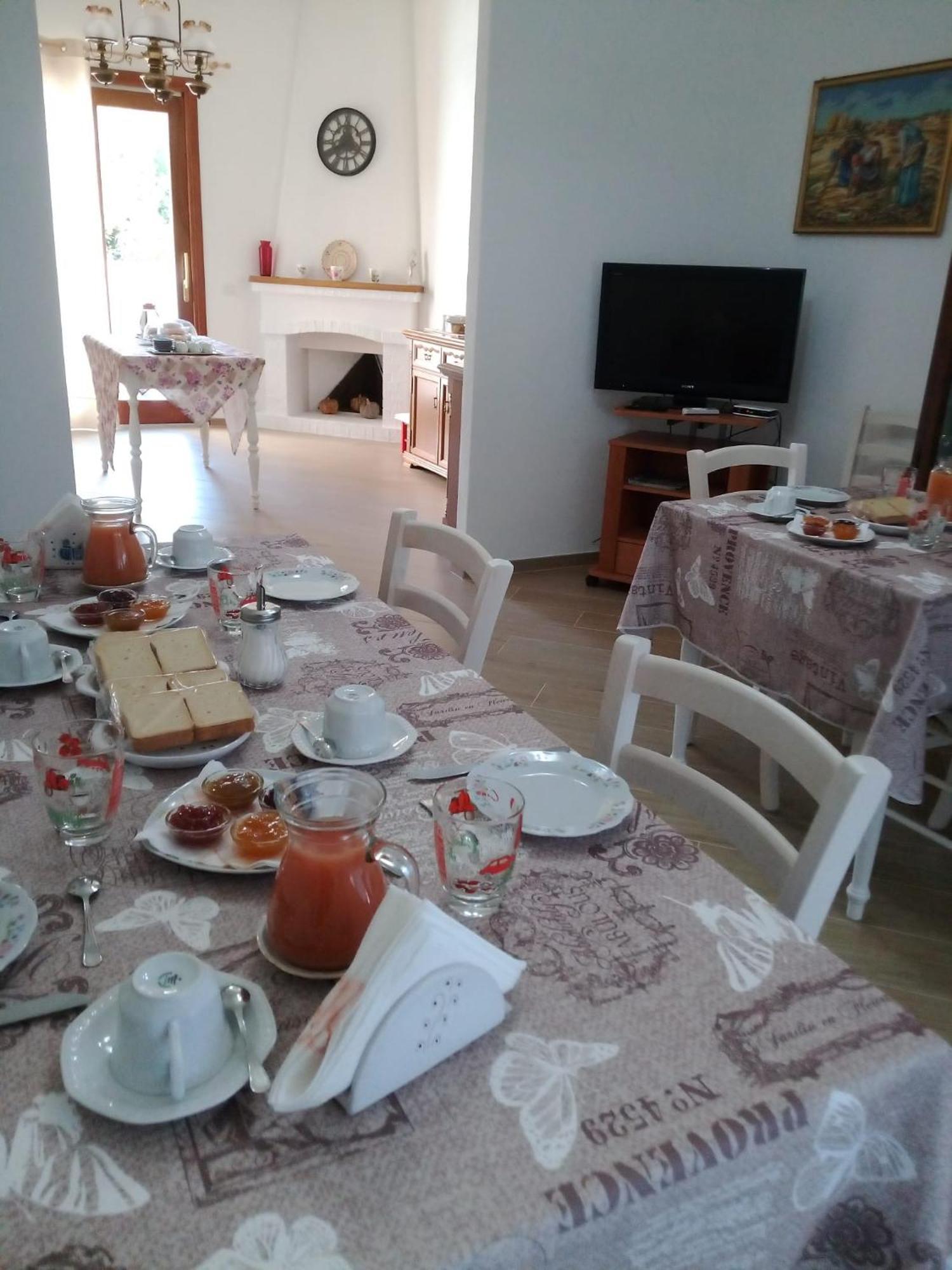 A Casa Di Zia Bed & Breakfast Oschiri Exterior photo